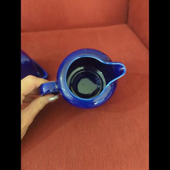 Cobalt blue vintage butter dish and creamer - Picture 2 of 7